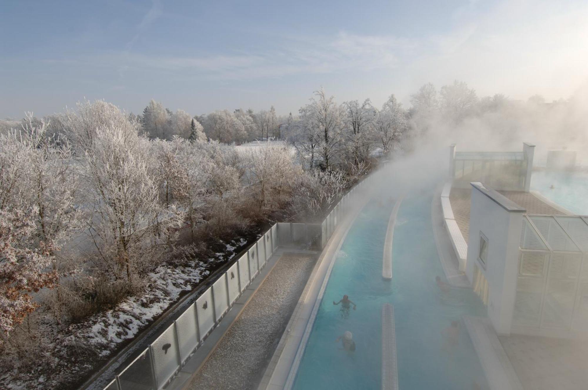 Hotel Frechdachs Bad Füssing Kültér fotó